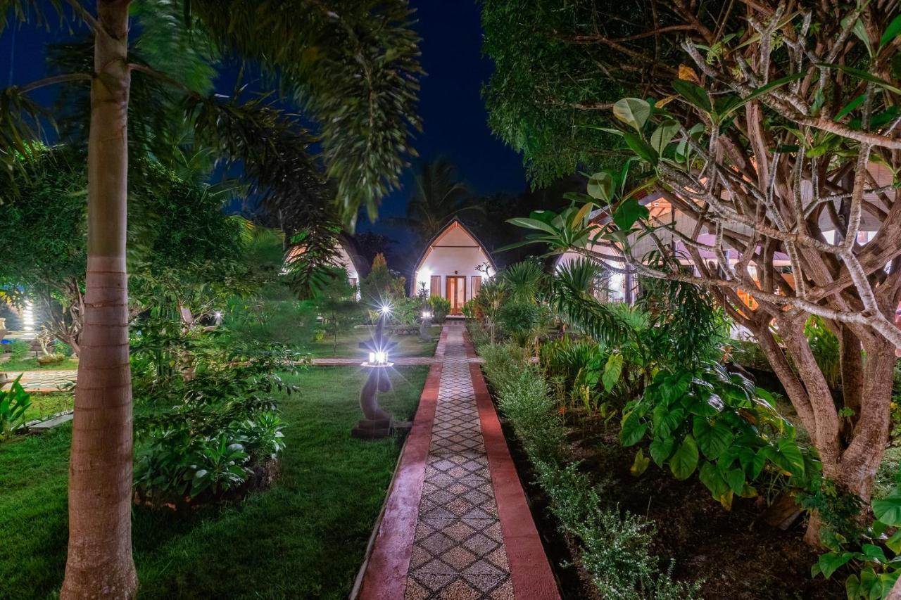 Penida Sunset Ocean View Bungalows Sakti Exterior foto